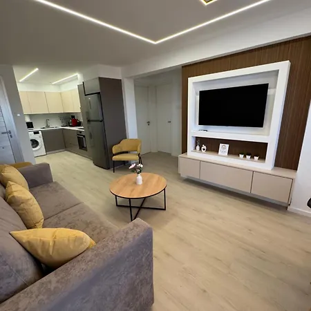 Trinity Breeze Renovated 2br Close To Trinity With Private Parking * Paralimni